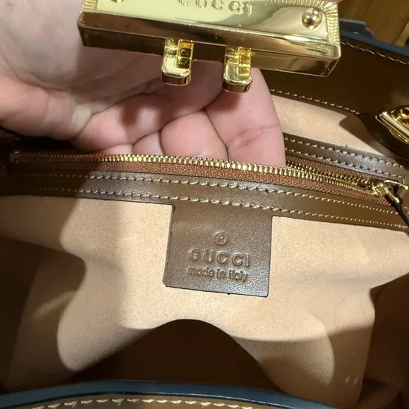 GucciOphidia Padlock Beige and Brown Shoulder Bag with Gold Accents - Picture 7 of 9